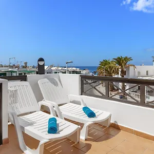https://holiday-in-lanzarote.in-canary-islands.com