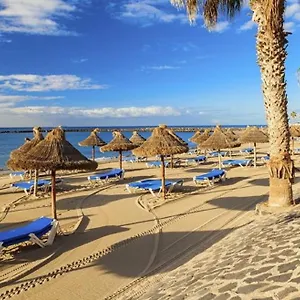 https://shining-gold.tenerifehoteles.net